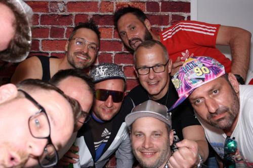 2024-04-06 232612780